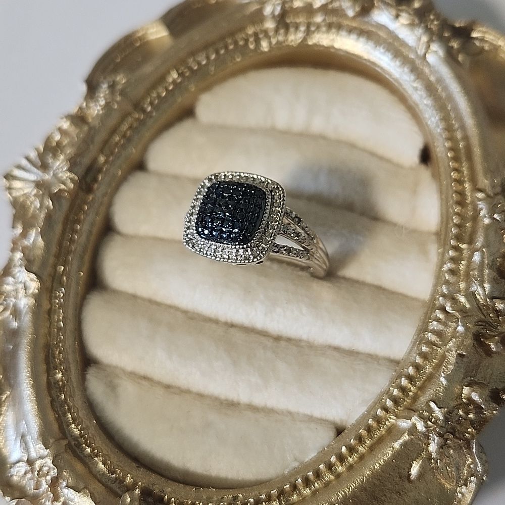 Diamond Pave Ring Size 7 BR SUN